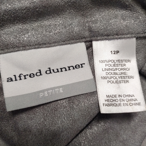 Alfred Dunner Woman Gray Silver Soft Faux Suede Zip Jacket Pockets Sz 12P - Picture 7 of 7